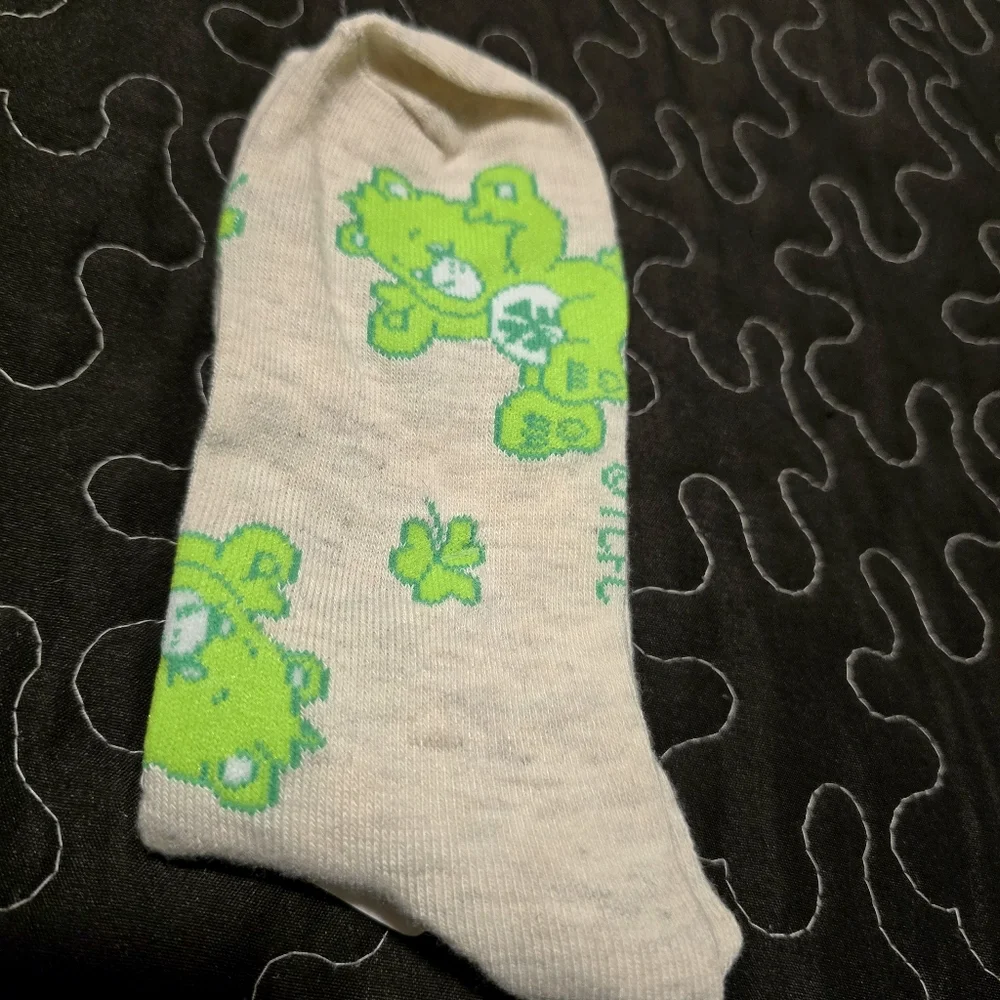 Care Bears Stitch Womens‎ St Patricks Day Lucky Crew Socks 2 Pair NWT Size 4-10